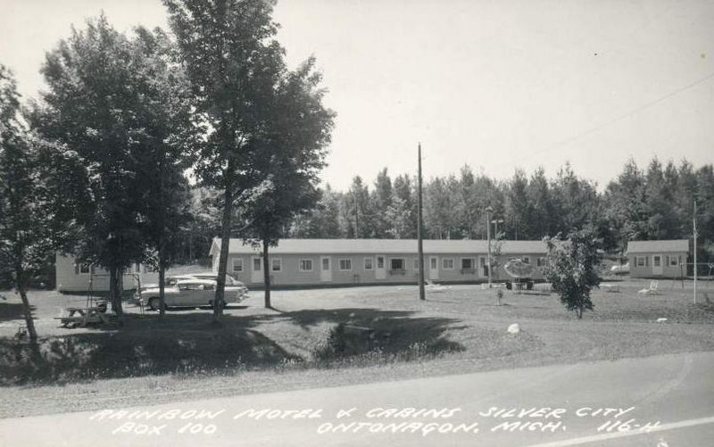 Rainbow Lodging (Rainbow Motel & Cabins) - Postcard